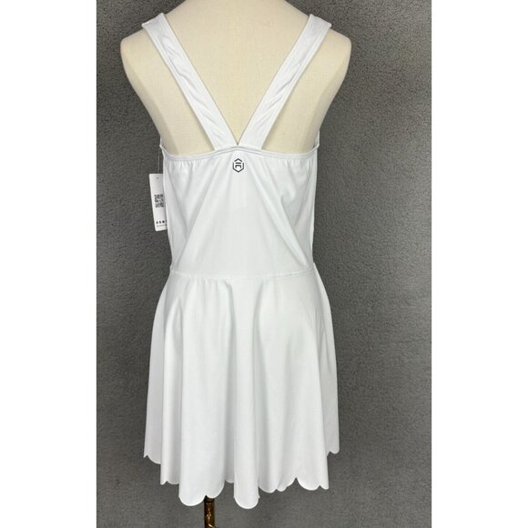 Attraco Women's Scalloped Edge White Athletic Dress Size Large New With Tag's. - Picture 3 of 8